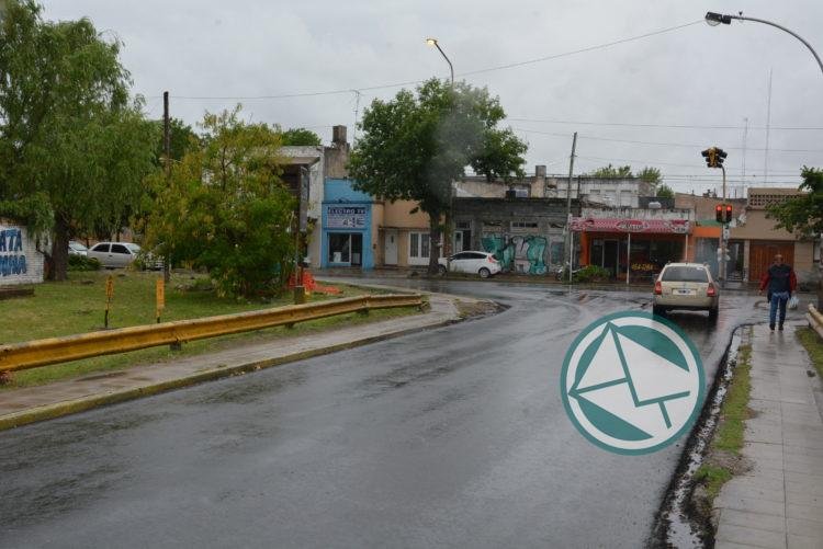 Puente Roma habilitado tras su reafaltado por Vialidad Provincial