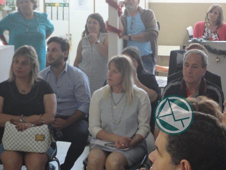 Asunción de los consejeros escolares de Berisso