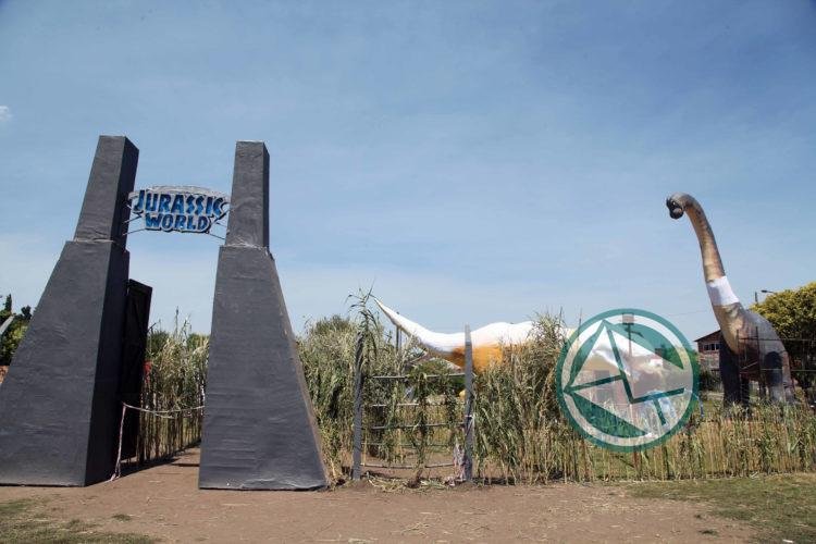 “Jurassic World” fue el ganador en la tradicional quema de muñecos en La Plata