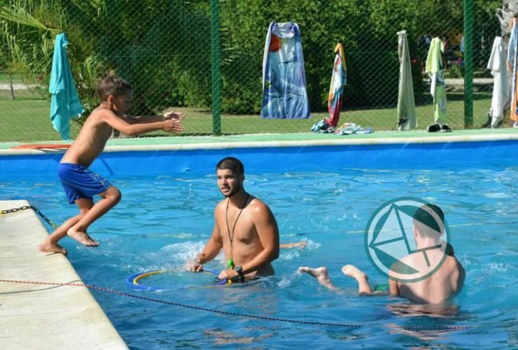 Desarrollo de la Colonia Minicipal en el Camping del STMB Colonia Minicipal en el Camping del STMB1
