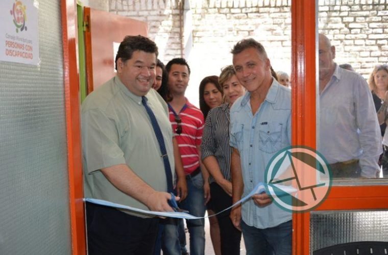 Nedela inauguró las oficinas del Consejo Municipal de Discapacidad en la Mutual 10 de Junio03