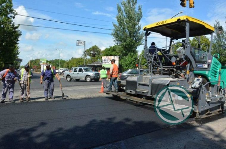 Nedela recorrió la repavimentación de las avenidas Génova y Montevideo4