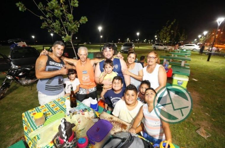 La vedette del verano: más de 100 mil personas este fin de semana en Punta Lara Punta Lara 03