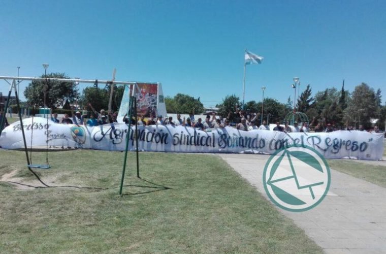 Braian Medina: "Desde acá afuera seguimos trabajando como ellos nos enseñaron, ayudando a los que menos tienen" jornada agrupacion Soñando con el Regreso UOCRA 2