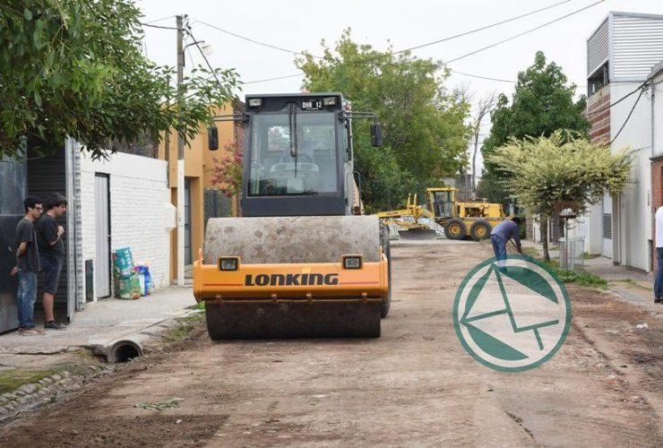 Arreglos de calles en Berisso con material asfáltico recuperado 03