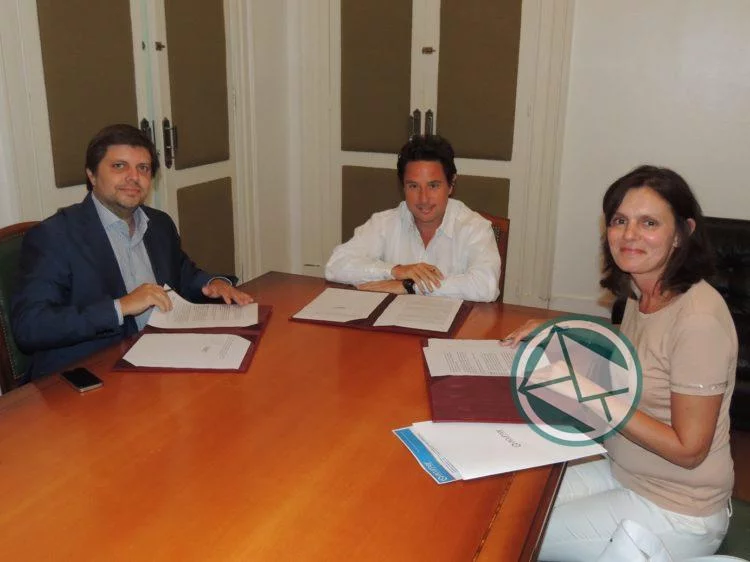 Acuerdo para incluir educación ambiental a escuelas bonaerenses