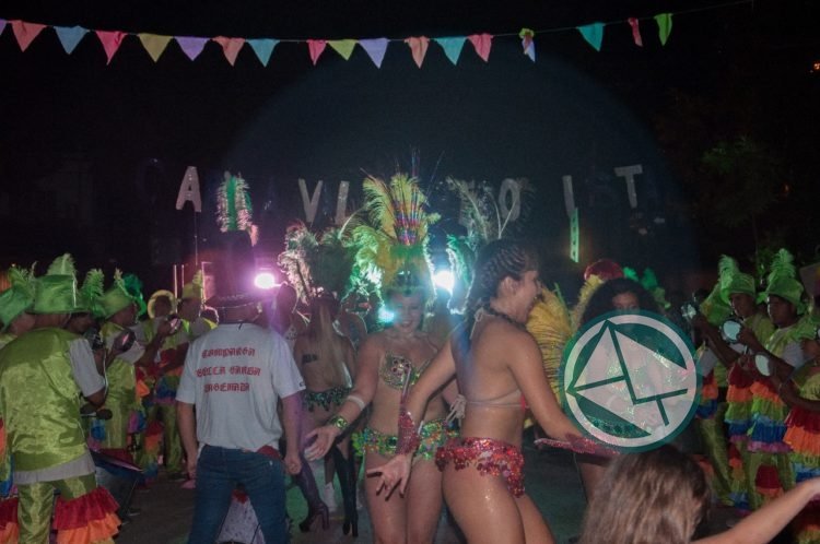 El “Carnaval Peronista” volvió a brillar en Villa Paula en su tercera edición