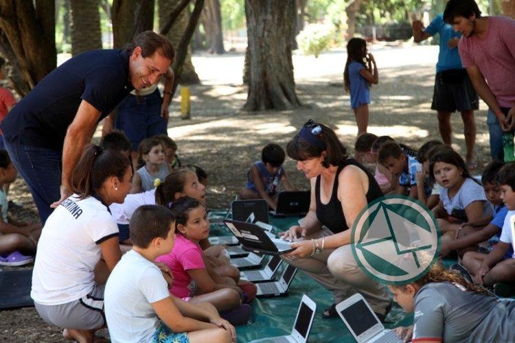 Garro participó del programa “Infinito por Descubrir” junto a más de 200 chicos