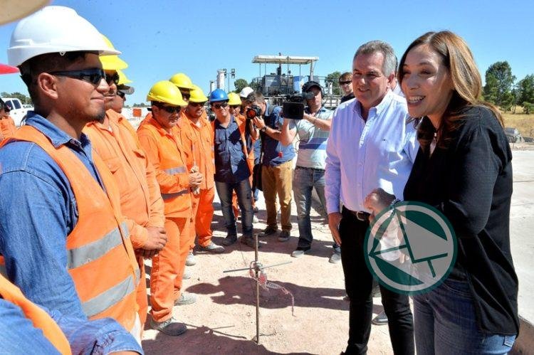 Vidal presentó el Plan de Obras Viales para la Provincia por 11.7 millones de pesos