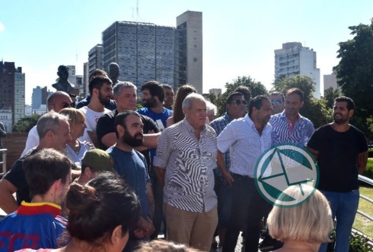 acto por el primer triunfo de Perón en La Plata 01