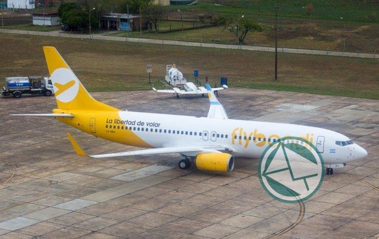 "Más bondi que fly": Los papelones de la LowCost Flybondi no cesan