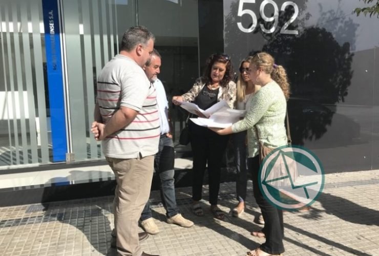 Ensenada se reunió con ABSA por las falencias del servicio en el distrito Audiencia con autoridades de ABSA Susana Gonzalez y Concejales 03