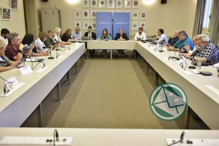 Educación recibió a representantes de los sindicatos docentes universitarios sin hablar de paritarias
