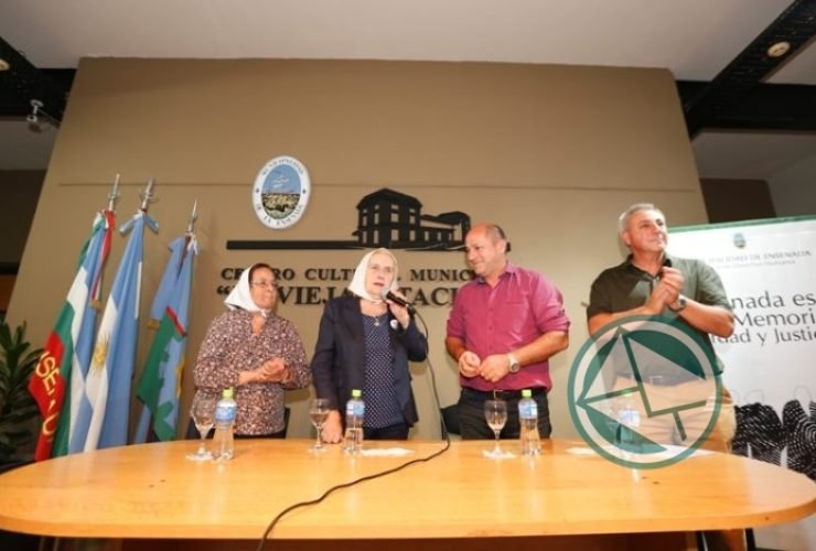 Ensenada llevó el acto oficial por el día de la Memoria Verdad y Justicia 03
