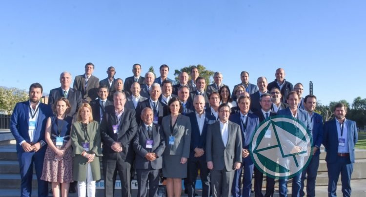 El Intendente Nedela participó del III Foro Iberoamericano de Alcaldes del BID