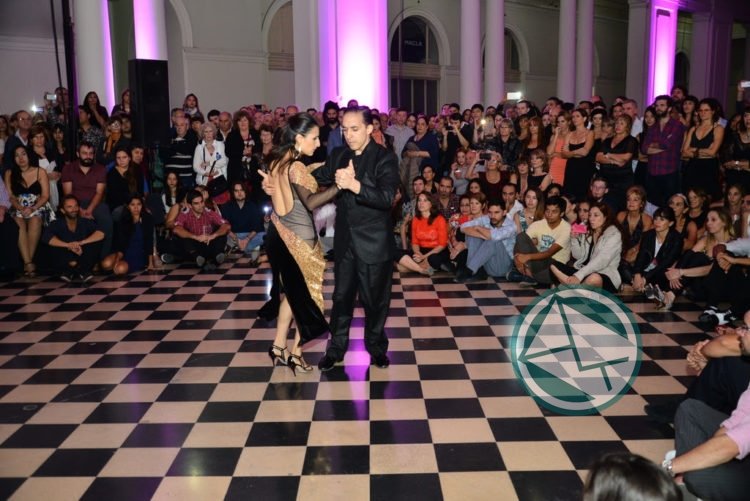 Quinta edición del Festival La Plata Baila Tango en el Pasaje Dardo Rocha