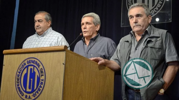 El sindicalismo “dialoguista” confirmó la continuidad del Triunvirato directivo en la CGT hasta mitad de año El sindicalismo “dialoguista” confirmó la continuidad del Triunvirato directivo en la CGT hasta mitad de año