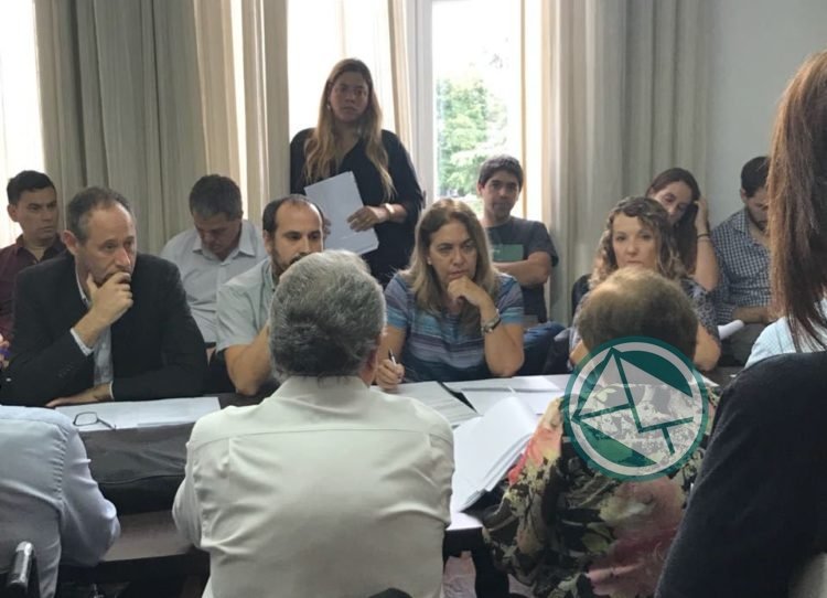La Comisión de Hacienda fue tan rápida como las quejas de Rodríguez