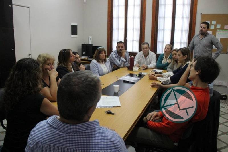 Ediles Sekistas se reunieron con farmaceúticos ante la llegara a Provincia de Farmacity