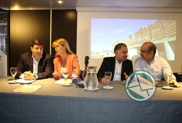Los Movimientos Populares presentaron proyecto de Infraestructura Social Los Movimientos Populares presentaron proyecto de Infraestructura Social 03