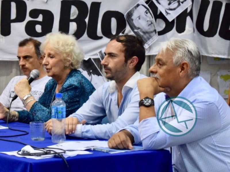 Homenaje a Madres y Abuelas de Plaza de Mayo en el PJ La Plata PJ Estela 3