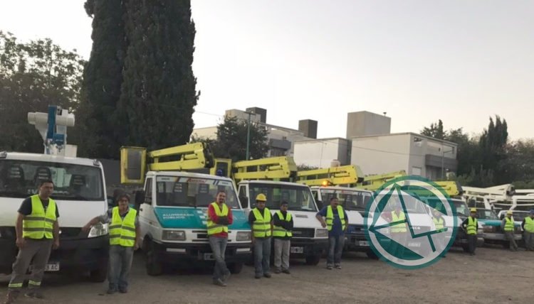 Reacondicionamiento de más de 250 luminarias en La Plata