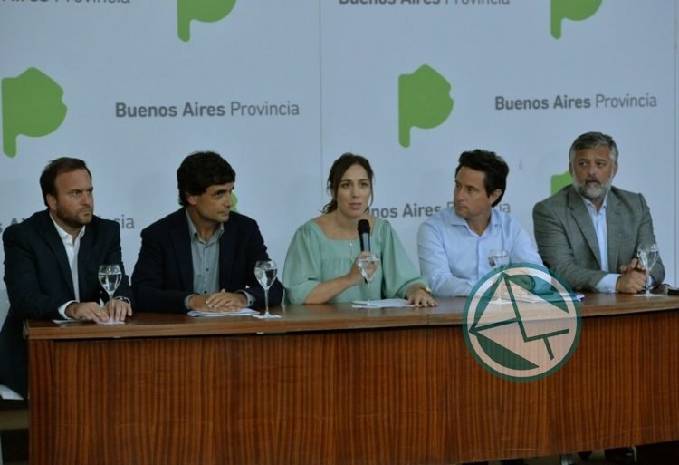 Vidal logró acordar con los estatales pero no con los docentes