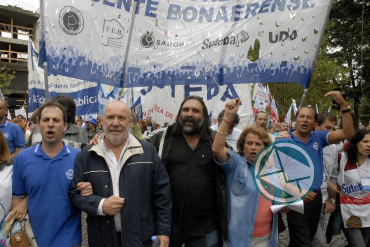 Según un estudio, los docentes bonaerenses están entre los peor pagos del mundo
