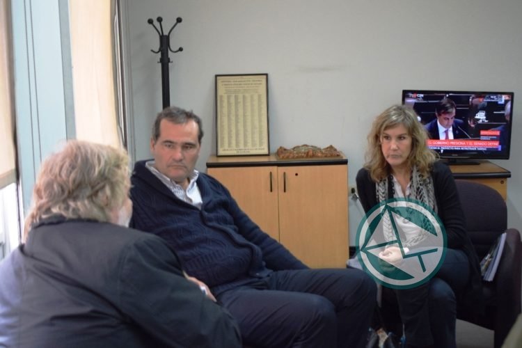 Escudero se reunión con Propietarios de Caballos ante el recorte en el Hipódromo