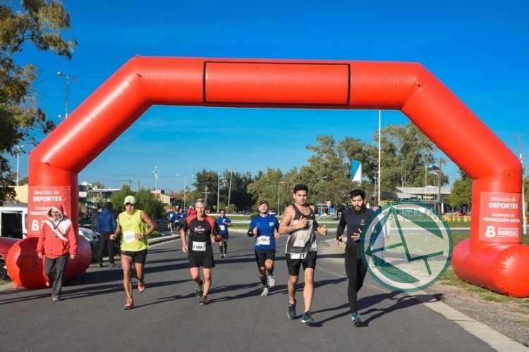 700 atletas en la tradicional Maratón "Tres Ciudades"