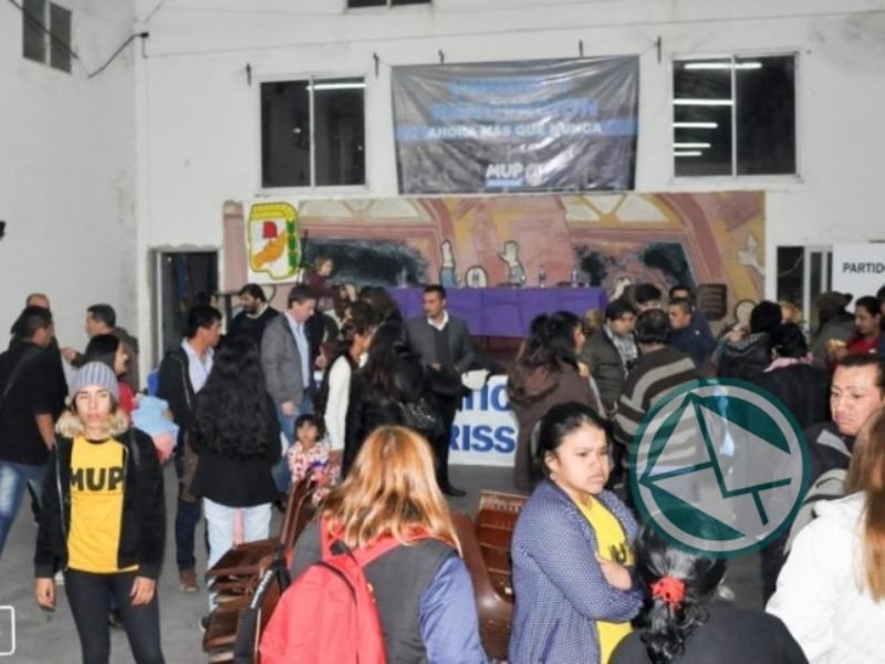 Se relanzó el Movimiento de Unidad Popular en Berisso Se relanzó el Movimiento de Unidad Popular en Berisso 04