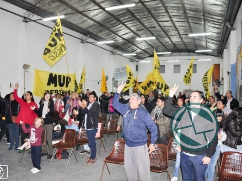 Se relanzó el Movimiento de Unidad Popular en Berisso Se relanzó el Movimiento de Unidad Popular en Berisso 05