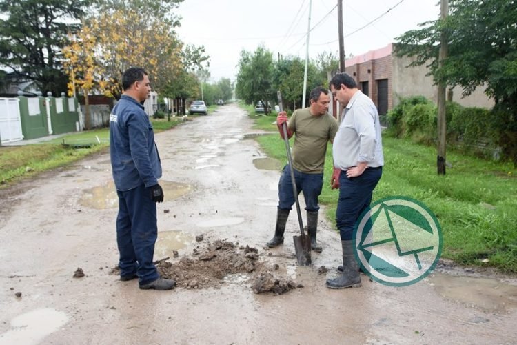 Trabajos municipales en la zona de 35 y 172 de Villa Zula