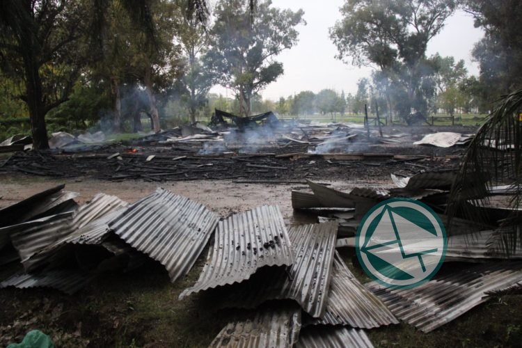 Prendieron fuego a cabañas del Parque Rodriguez pagado de los ingresos de los ensenadenses