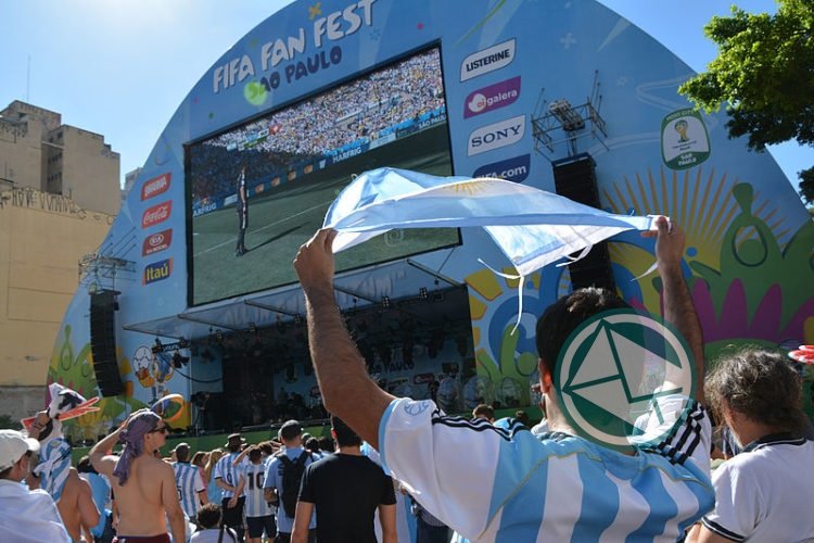 Fan Fest: Pantalla gigante, juegos y entretenimiento para alentar juntos a la Selección en la Plaza Moreno Fan Fest: Pantalla gigante, juegos y entretenimiento para alentar juntos a la Selección en la Plaza Moreno