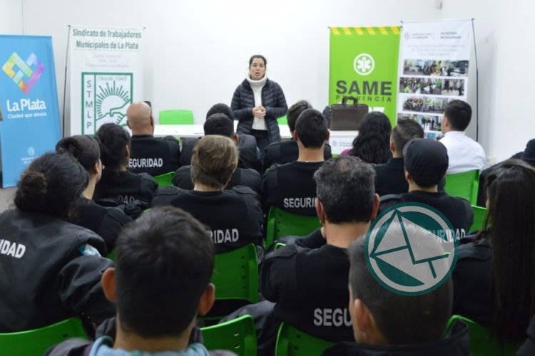 Brindan nuevas capacitaciones para guardias municipales de seguridad interior