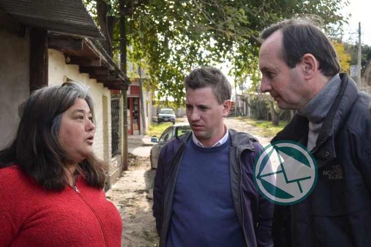 Ministro francés recorrió La Plata con Federico Martelli