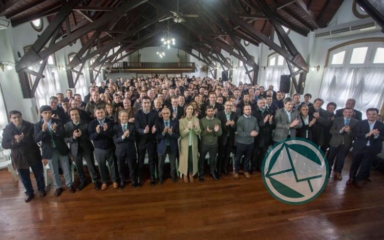Gabinete ampliado de Vidal en La Plata