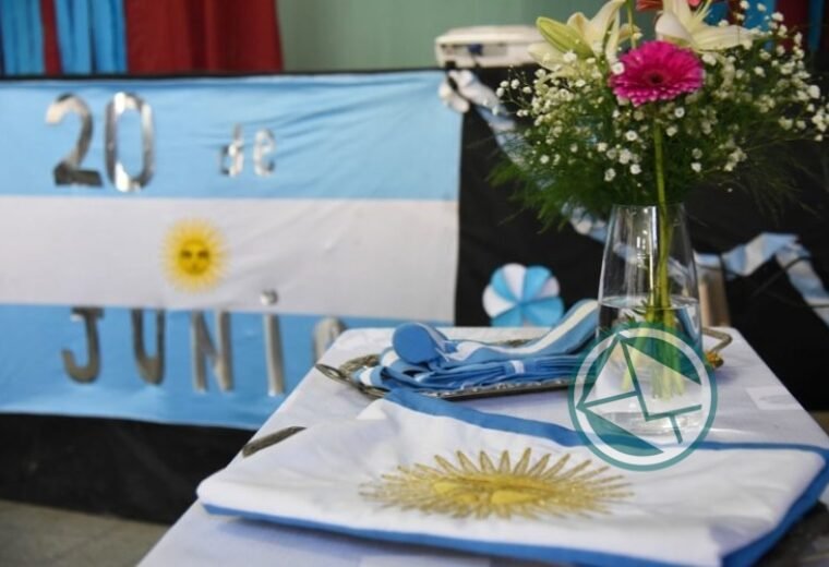 Garro encabezó el acto por el día de la Bandera en La Plata Garro encabezó el acto por el día de la Bandera en La Plata 2