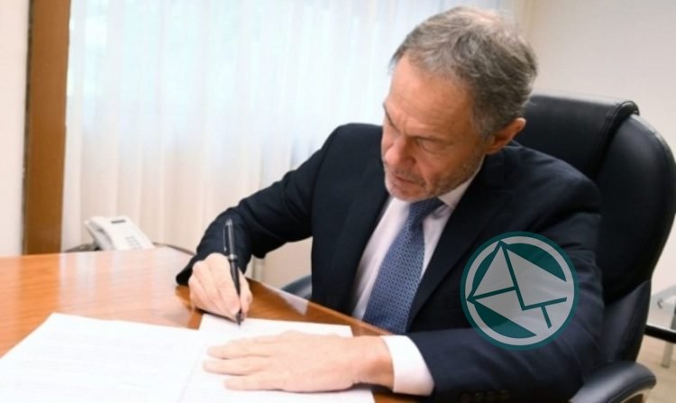 La Provincia convocó a una comisión para modificar la ley de adopción bonaerense