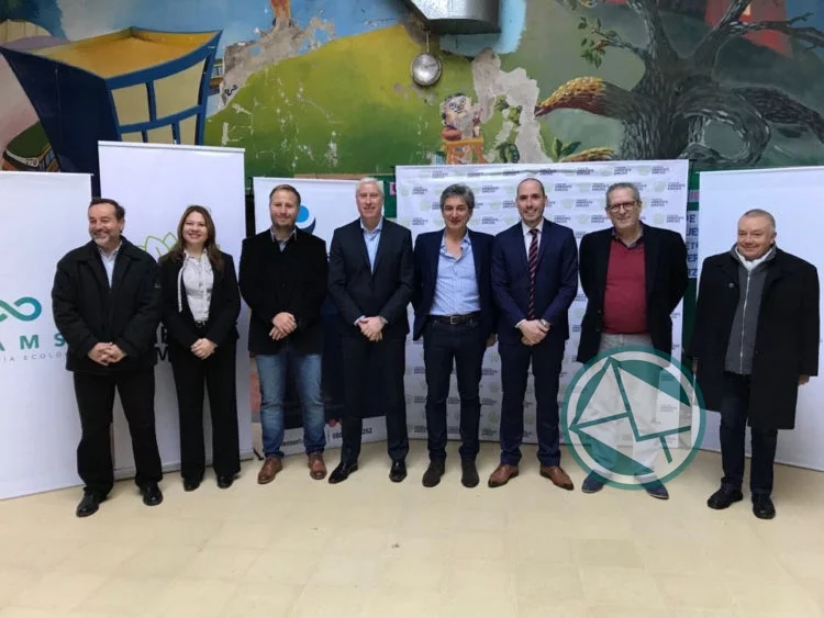 Programa ambiental para capacitar alumnos de escuelas primarias