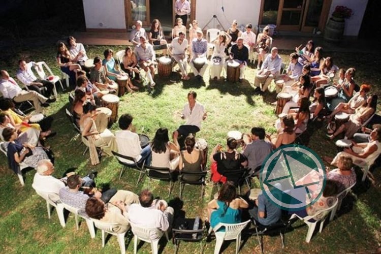 Propuesta para hacer música en familia en la República de los Niños Propuesta para hacer música en familia en la República de los Niños