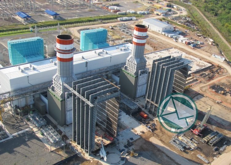 Aranguren firmó para transferir la termoeléctrica de Ensenada antes de irse Aranguren firmó para transferir la termoeléctrica de Ensenada antes de irse