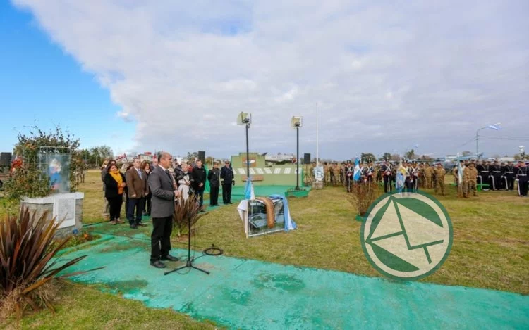 Acto oficial por la Independencia en Ensenada