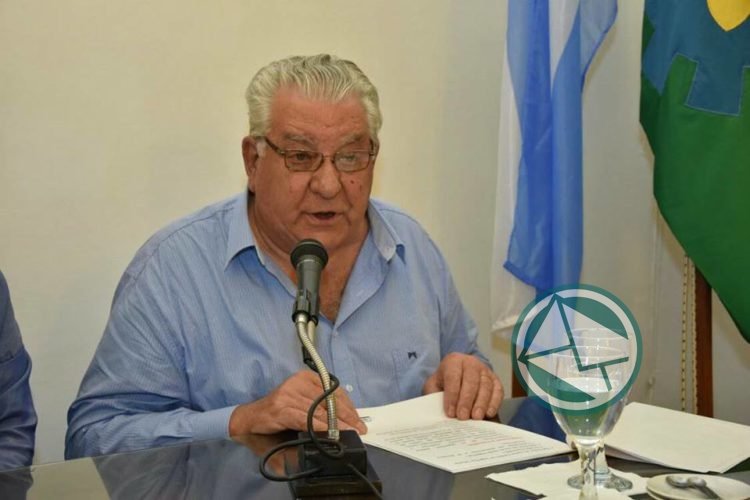 El intendente de Capitán Sarmiento sueña ver unido al peronismo en el 2019 El intendente de Capitán Sarmiento sueña ver unido al peronismo en el 2019