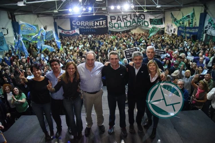 Rossi: "El modelo de Macri cruje por todos lados"
