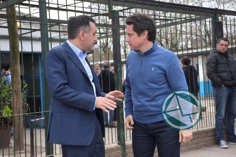 Más de 2.500 escuelas cuentan con conectividad a internet Más de 2.500 escuelas cuentan con conectividad a internet 03