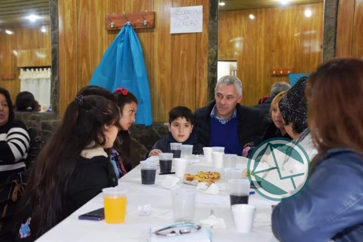 Reunión de mujeres afines a la candidatura del empresario Cagliardi 01