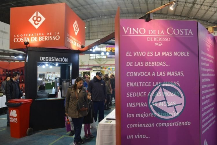La Fiesta del Vino de la Costa en Berisso se extiende hasta el lunes 9 de julio