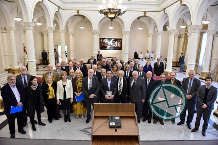 Encuentro con las Academias Nacionales